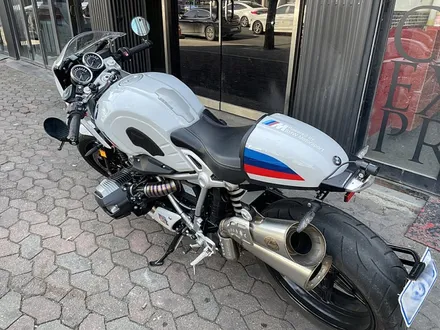BMW 알나인티 레이서 사틴블랙 바이크랩핑 / 서울 서대문