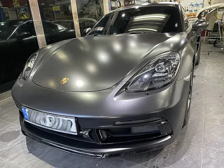 사틴블랙 전체랩핑 포르쉐718 카이맨 GTS / 서울 서대문구