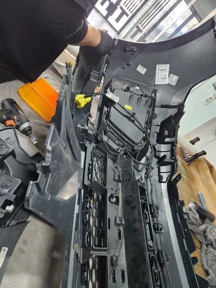 벤츠 S400D 앞범퍼 도장 수리 전문 // 차량 도색 페인트 잘하는곳 / 성동구 성북구 동대문구 정비소 / 서울 서대문