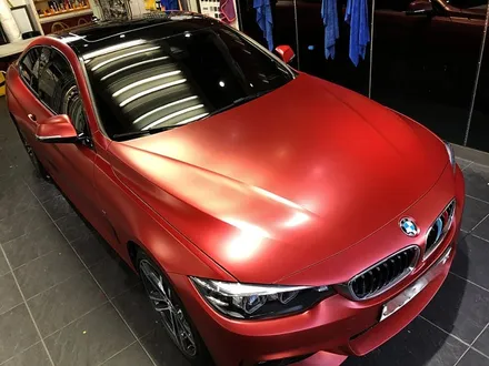 BMW420d 쿠페 전체랩핑 [사틴뱀파이어레드] / 서울 서대문