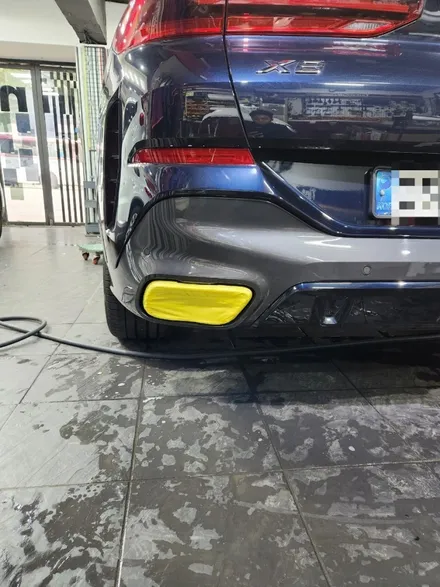 자동차 판금도색 전문 / 아우디 q7 주차장 접촉사고 대물 보험 수리 / bmw x6 범퍼 ppf 가격 기스 제거 견적 / 서울 서대문구