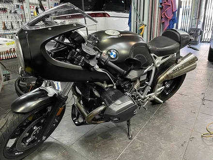 BMW 알나인티 레이서 사틴블랙 바이크랩핑 / 서울 서대문