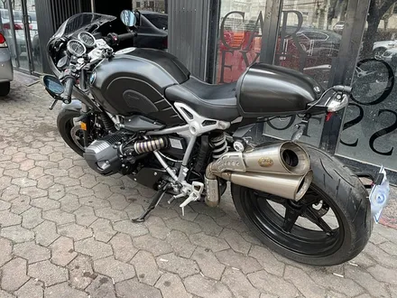 BMW 알나인티 레이서 사틴블랙 바이크랩핑 / 서울 서대문