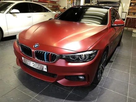 BMW420d 쿠페 전체랩핑 [사틴뱀파이어레드] / 서울 서대문