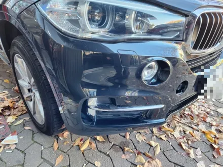 자동차 덴트 복원 벤츠 eqe 찌그러진 문 펴기 / bmw x5 범퍼 교체 트렁크 판금도색 / 벤츠 e300 전체 광택 썬팅 블랙박스 비용 시공 전문점 / 서울 서대문구