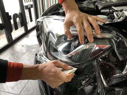 벤츠GLC 350e 생활보호 PPF B형 [도어앳지/도어컵/주유구/트렁크리드/헤드라이트/사이드미러] / 서울 서대문