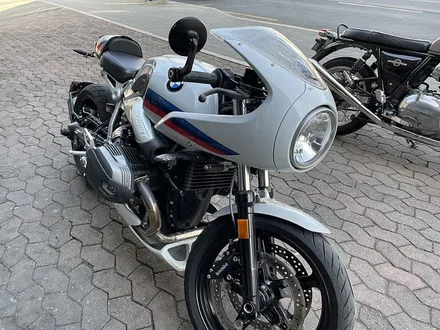 BMW 알나인티 레이서 사틴블랙 바이크랩핑 / 서울 서대문