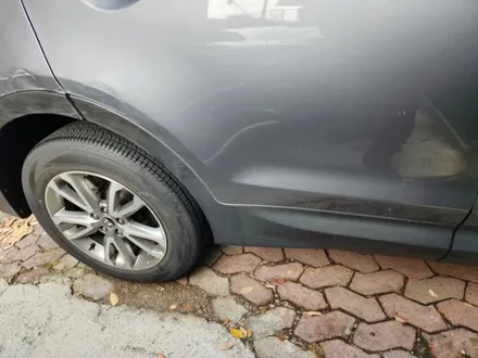 자동차 기스 흠집 제거 비용 / 티볼리 전체 랩핑 제거 광택 / bmw 530i 움푹 들어간곳 덴트 복원 수리점 견적 / 서울 서대문구