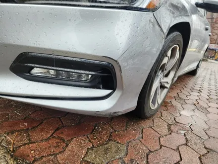 혼다 어코드 주차장 접촉사고 자차 보험수리 찌그러짐 휠 복원 / bmw 320d 찍힌 문 덴트 복원 / 벤츠 s580 마이바흐 투톤 랩핑 / 서울 서대문구