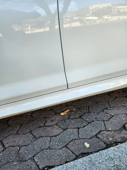 bmw 530i 범퍼 도색 흠집 제거 / 소나타 대물 자동차 보험 랩핑 / 벤츠 c220 찌그러진 문 덴트 복원 판금도색 자차 보험 수리 정비소 / 서울 서대문구