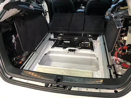 BMW3GT 에코파워팩13C 보조배터리 + 아이나비QXD5000 블랙박스 장착 / 서울 서대문