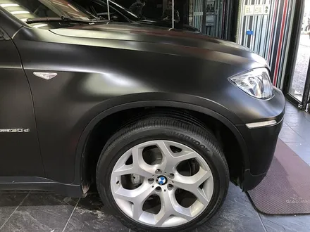BMW X6 전체랩핑 사틴블랙 색상변경 / 서울 서대문
