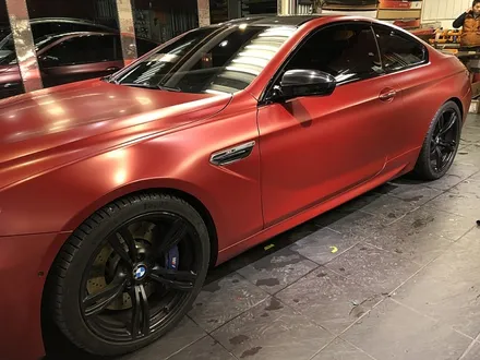 BMW M6 사틴뱀파이어레드 전체랩핑 [3M2080-SP273] / 서울 서대문