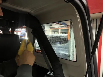 지프 랭글러 루비콘 열차단썬팅 재시공 / 서울 서대문