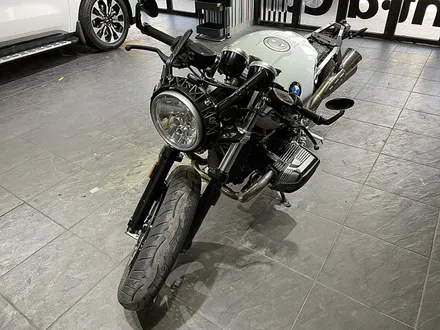 BMW 알나인티 레이서 사틴블랙 바이크랩핑 / 서울 서대문