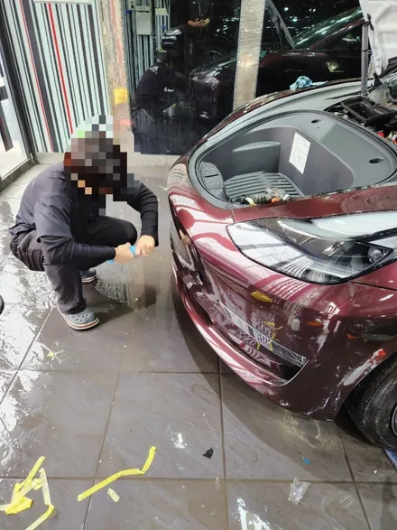 재규어 xj 판금도색 보험처리 대물 / 벤츠 c200 블랙박스 비용 교체 // 테슬라 모델3 랩핑 ppf 시공 / 서울 서대문구