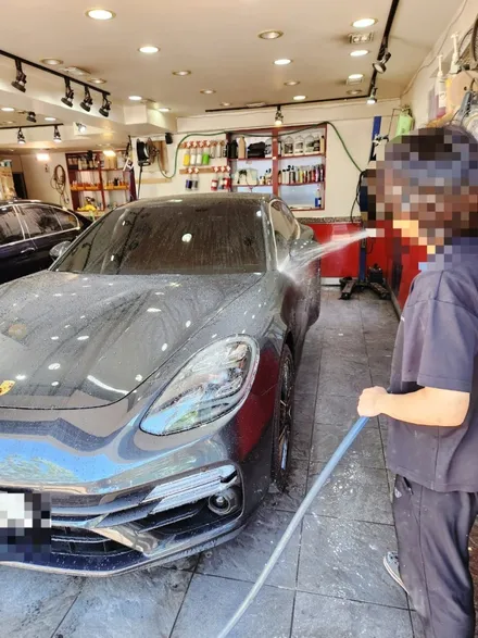 포르쉐 파나메라 4 범퍼 판금도색 / 벤츠 gls 580 대물 보험처리 접촉사고 ppf / 아우디 전체 광택 기스 흠집제거 비용 자동차 정비소 / 서울 서대문구