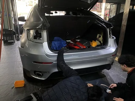 BMW X6 대물보험처리 뒷범퍼교체 / 범퍼랩핑 / 서울 서대문