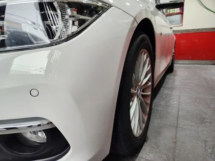 BMW 320I 보험 수리 도장 수리 / 벤츠 C220 차량 정비 교체 덴트 / 포르쉐 파나메라 GTS 래핑 필름 전문 / 서울 서대문