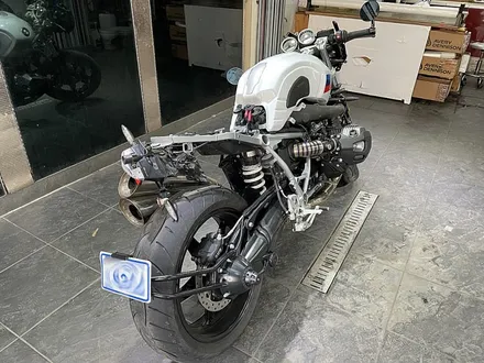 BMW 알나인티 레이서 사틴블랙 바이크랩핑 / 서울 서대문