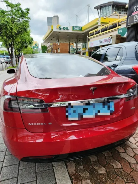 벤츠 마이바흐 투톤 랩핑 코치 비용 // 테슬라 찌그러짐 판금도색 수리 / bmw 미니쿠퍼 접촉사고 수입차 자차 보험처리 / 서울 서대문구