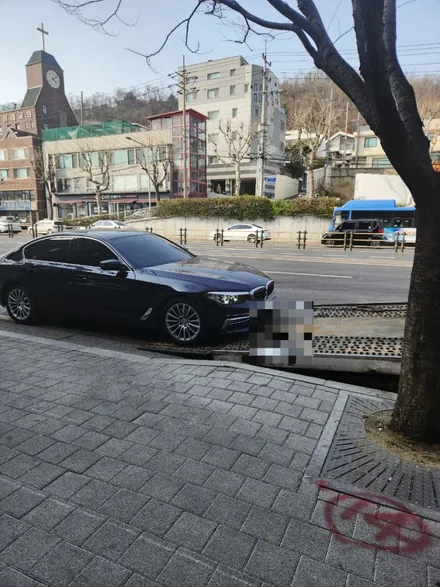 포르쉐 718 카이맨 앞범퍼 긁힘 복원 랩핑 / bmw 520i 접촉사고 보험처리 대물 / 셀토스 휀다 판금도색 / 서울 서대문구