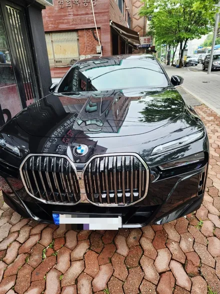 수입차 포르쉐 파나메라 전체 ppf / 신형 bmw 740i 범퍼 긁힘 덴트 복원 / 벤츠 gla 찌그러짐 판금도색 수리 대물 보험처리 공업사 / 서울 서대문구