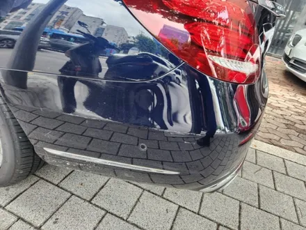 벤츠 e220d 스크래치 제거 및 범퍼 판금도색 복원 // 싼타페 차량 앞유리 썬팅 블랙박스 bmw 520d 범퍼 교체 보험 자차 처리 방법 / 서울 서대문구