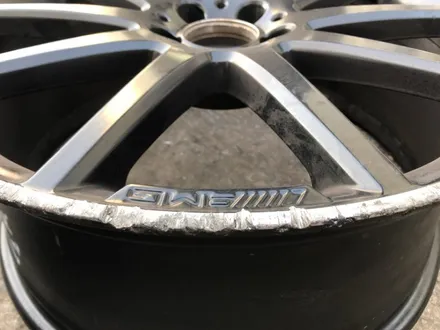 [부산휠수리][부산휠복원][부산중고휠]벤츠A45AMG 주차상처 깨짐 휠수리 휠복원 / 부산 기장군