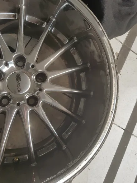 원조[부산휠수리][부산휠복원]BMW 사외품 대략난감 사고건휠수리/휠복원! / 부산 기장군