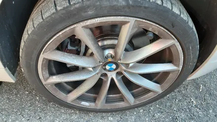 원조[부산휠복원][부산휠수리] [부산휠도색][부산중고휠] BMW-Z4 19인치 주차상처 휠수리/휠복원/다야몬드컷팅 재생하기! / 부산 기장군