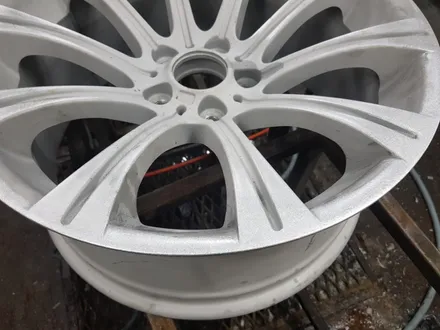[부산휠수리][부산휠복원][부산중고휠] BMW E60 M5사고건 깨짐수리! / 부산 기장군