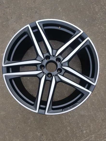 원조[부산휠복원][부산휠수리] 벤츠E63amg 20인치 주차상처 휠수리 휠복원 다야컷팅재생! / 부산 기장군