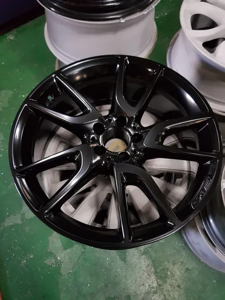 원조[부산휠복원][부산휠수리] 벤츠E43amg 20인치 주차상처 휠수리 휠복원 다야컷팅 재생하기 / 부산 기장군