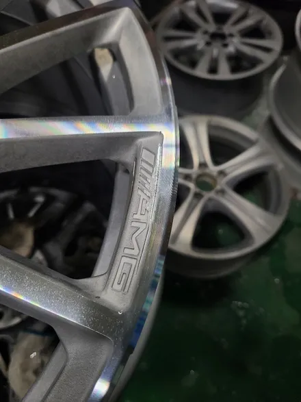 [원조]부산휠복원 벤츠GT43 AMG 휠복원 비용? / 부산 기장군