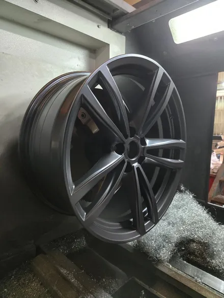 원조[부산 휠복원] BMW 7시리즈 휠복원 작업! / 부산 기장군