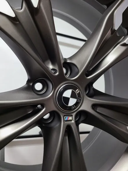 [원조]부산휠복원/부산휠수리 BMW G바디 20인치M팩 668M 주차상처 휠수리 휠복원 브론즈도장 다야컷팅 재생하기! / 부산 기장군