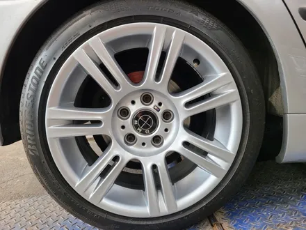 원조[부산휠복원]BMW E바디 17인치 주차상처 휠굴절수리! / 부산 기장군