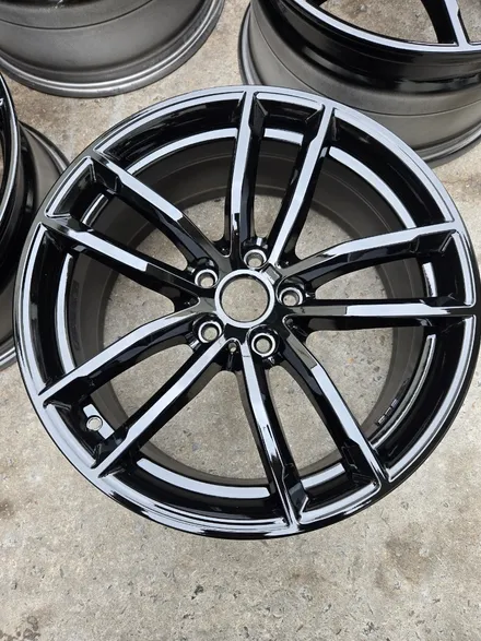 원조[부산 휠복원] BMW 5시리즈 묻지 마! 블랙 유광 휠복원 휠도색 작업 5만 원! / 부산 기장군