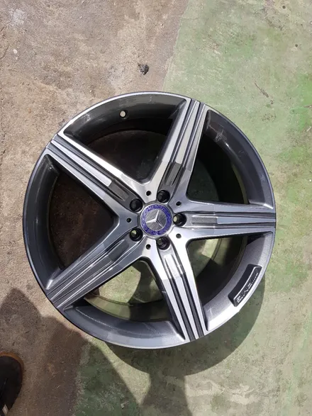 [부산휠수리][부산중고휠] 벤츠w222 s63AMG 20인치  휠수리 / 부산 기장군