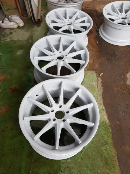 원조[부산휠복원][부산중고휠] [부산휠도색][부산휠수리]벤츠C63AMG 사외품  휠수리/휠도색 / 부산 기장군