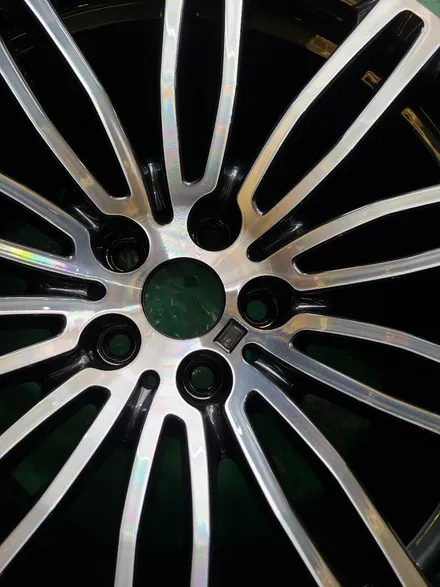 [원조]부산휠복원 BMW G바디 530i 사고차량 휠복원 작업! / 부산 기장군