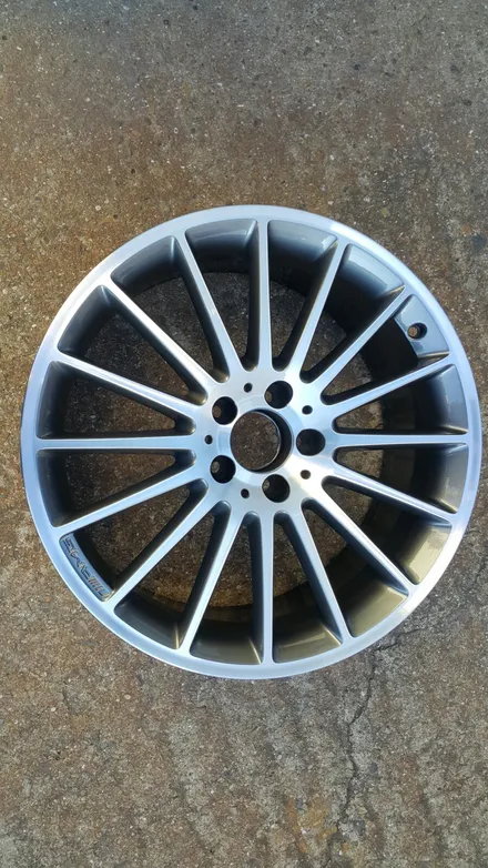 [부산휠수리][벤츠중고휠][부산휠복원] 벤츠s63amg 19인치 휠복원 / 부산 기장군