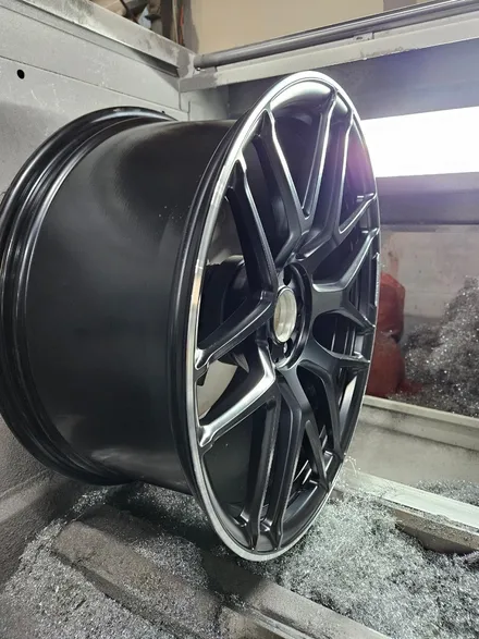 원조[부산휠복원] 벤츠 GT63 대략난감 휠복원 작업! / 부산 기장군