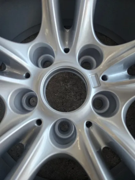원조[부산 휠복원] BMW F바디 7시리즈 휠복원 휠도색 작업! / 부산 기장군