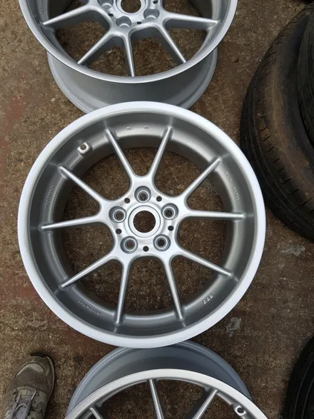 [원조][부산휠수리][부산휠복원][부산중고휠][부산휠도색] BMW E시리즈용 BBS RC17인치 모델 휠복원 휠수리 휠도색! 하이퍼실버 분체도장! / 부산 기장군