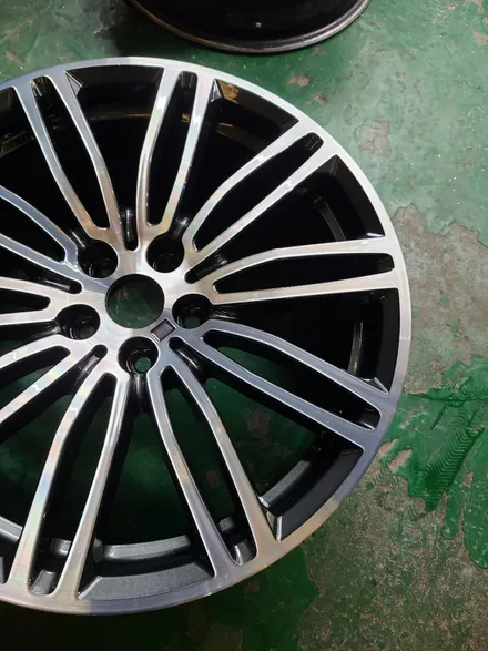 [원조]부산휠복원 BMW G바디 530i 사고차량 휠복원 작업! / 부산 기장군