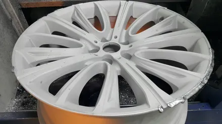 [BMW중고휠][BMW휠수리][부산중고휠][부산휠수리] BMW-750G시리즈 20인치 주창처 다야컷 복원 / 부산 기장군