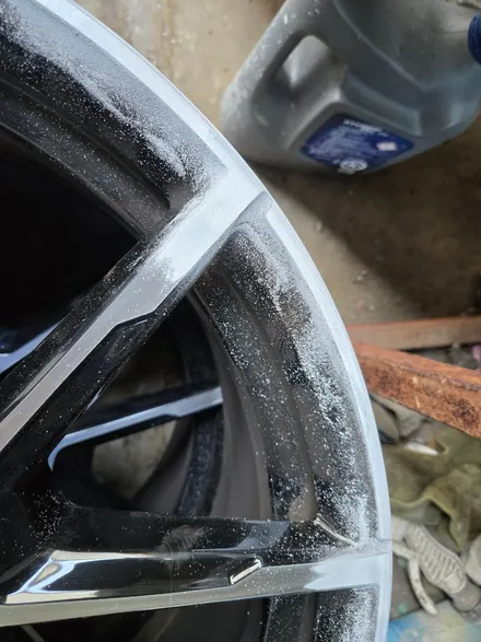 원조[부산휠도색] BMW 20인치 매매상사용 블랙유광 20만 묻지 마 작업! / 부산 기장군