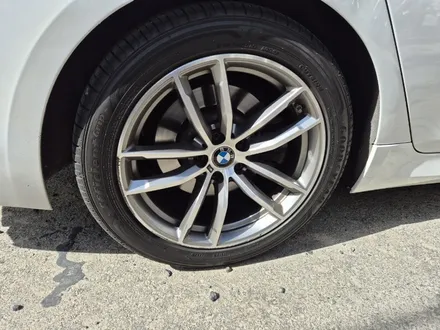 원조[부산 휠복원] BMW 5시리즈 묻지 마! 블랙 유광 휠복원 휠도색 작업 5만 원! / 부산 기장군